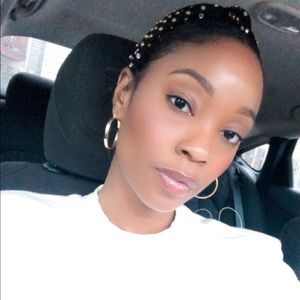 Meet your Posher, Natavia